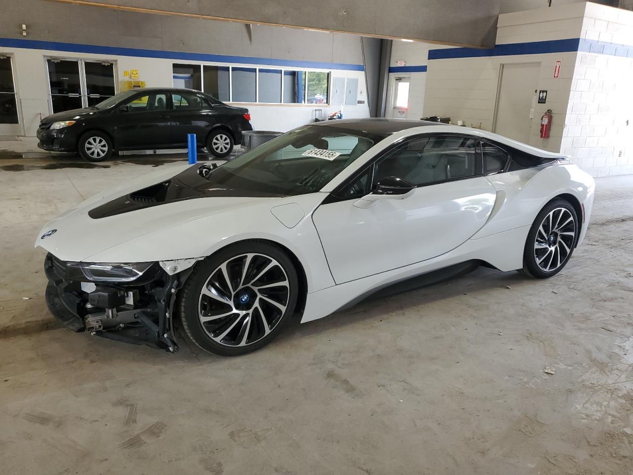 2015 BMW I8