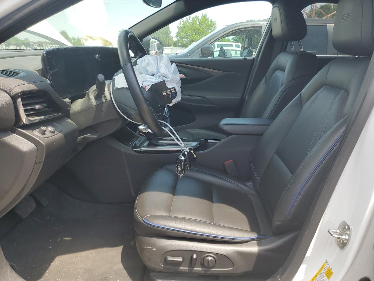 2024 Buick Envista Sport Touring VIN: KL47LBE21RB049182 Lot: 60305385