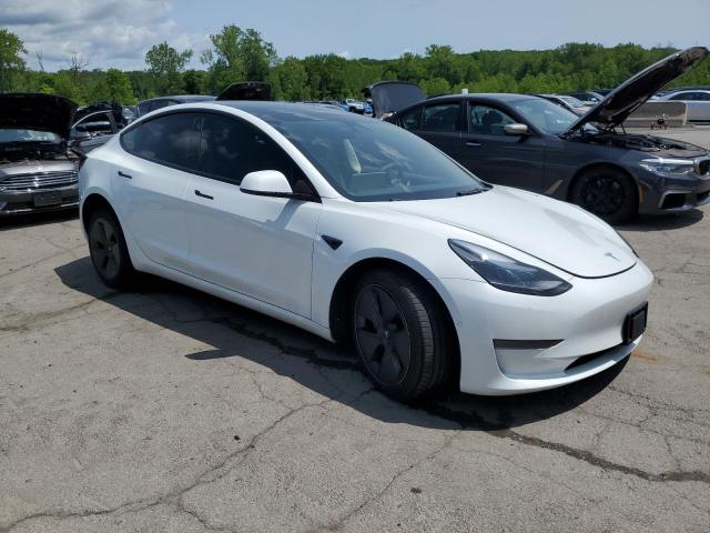 TESLA MODEL 3 2022 Білий