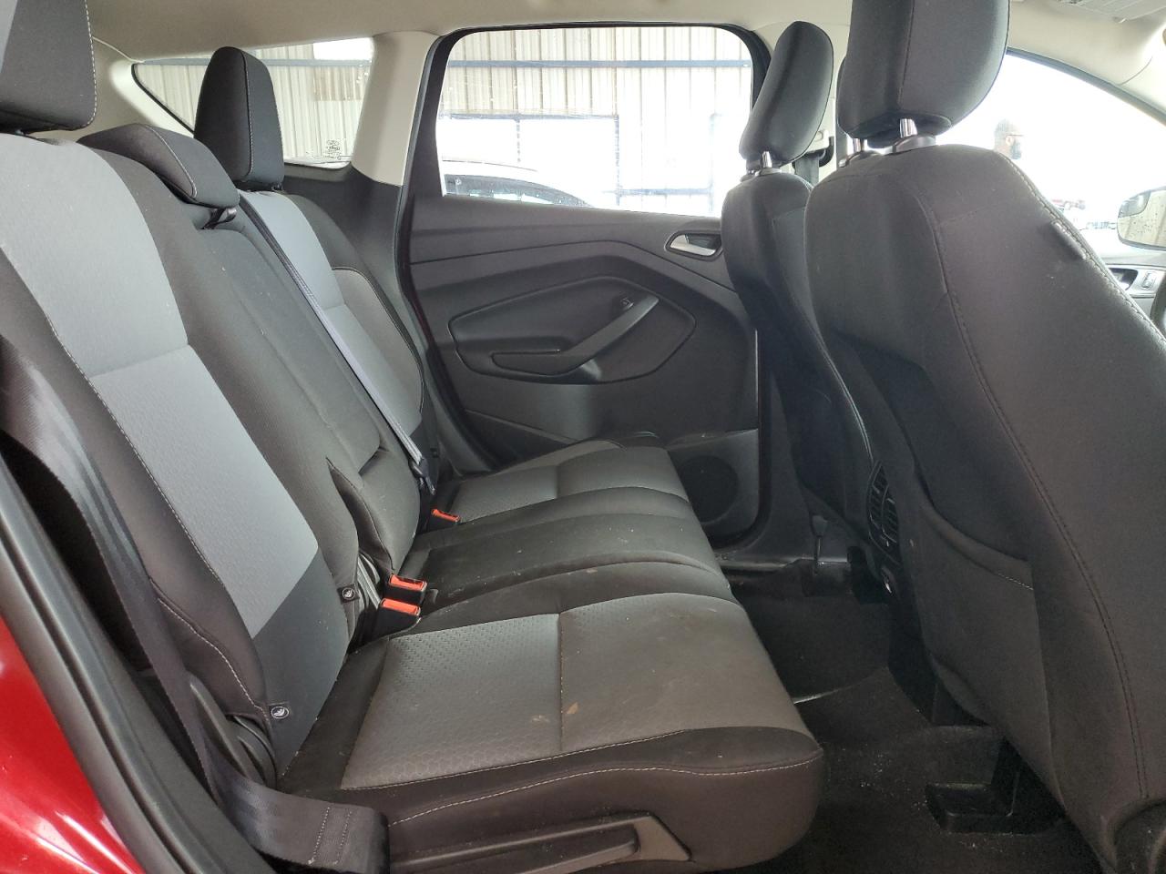 2019 Ford Escape Se VIN: 1FMCU9G98KUB33686 Lot: 60716655