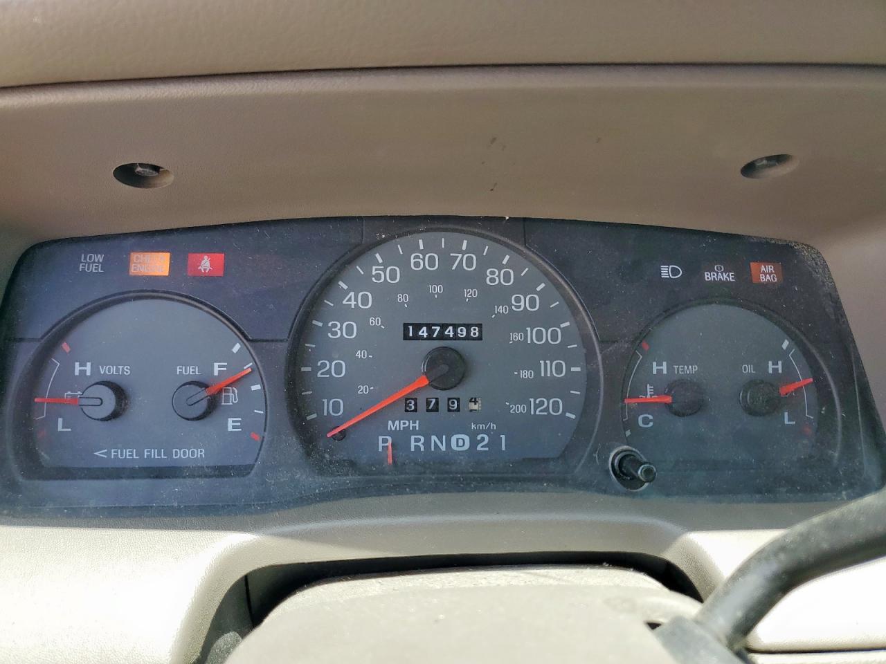 2004 Mercury Grand Marquis Gs VIN: 2MEFM74WX4X616462 Lot: 59653585