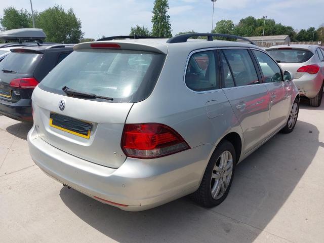 2011 VOLKSWAGEN GOLF SE TS