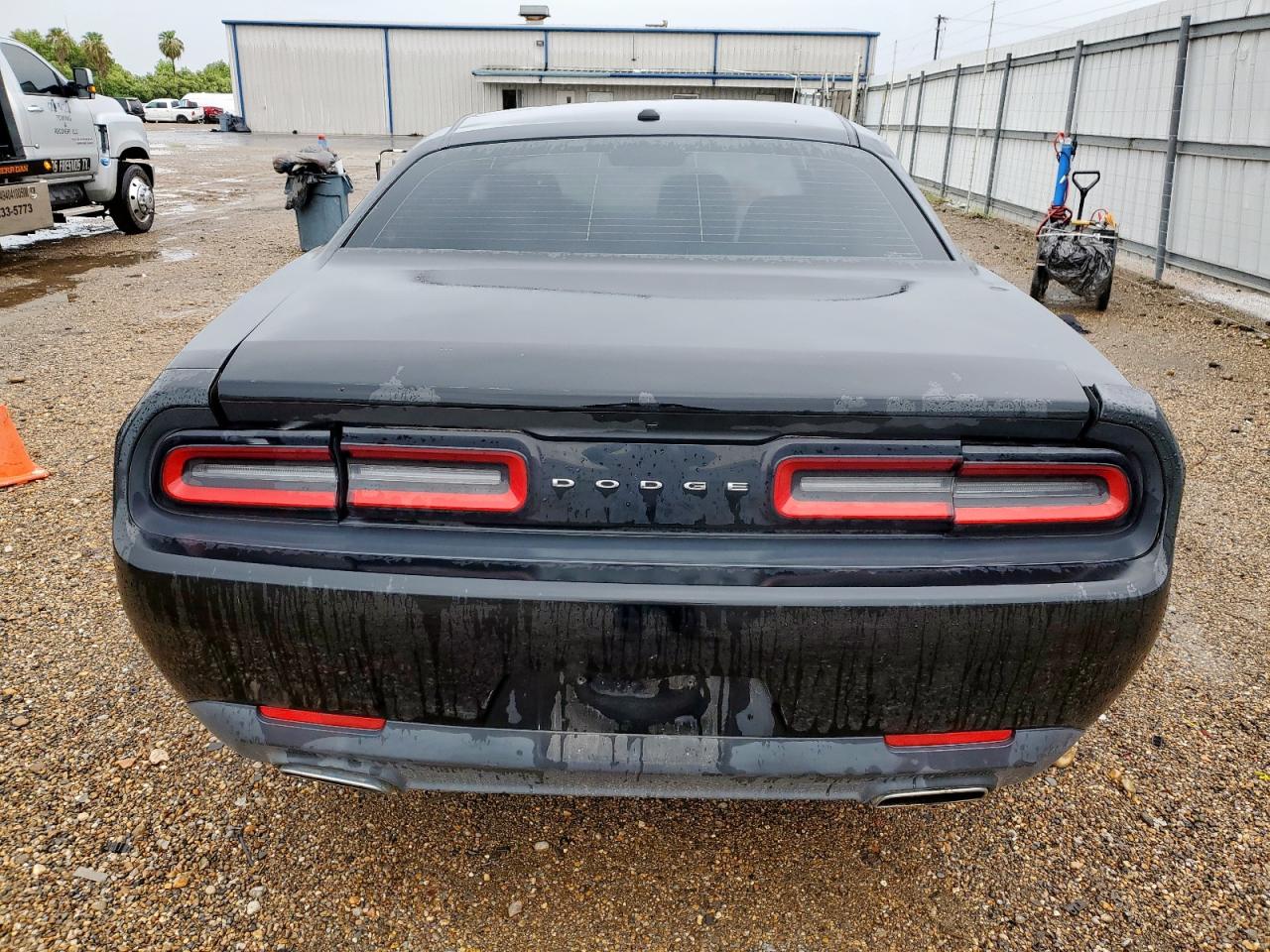 2016 Dodge Challenger Sxt VIN: 2C3CDZAG6GH300573 Lot: 62946375