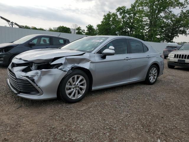  TOYOTA CAMRY 2024 Srebrny