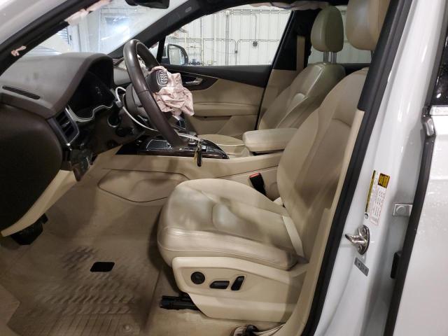  AUDI Q7 2018 Белы