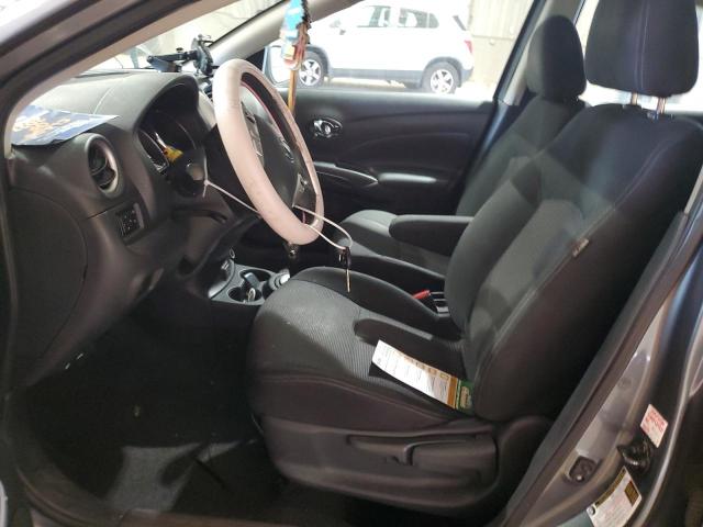  NISSAN VERSA 2018 Серый