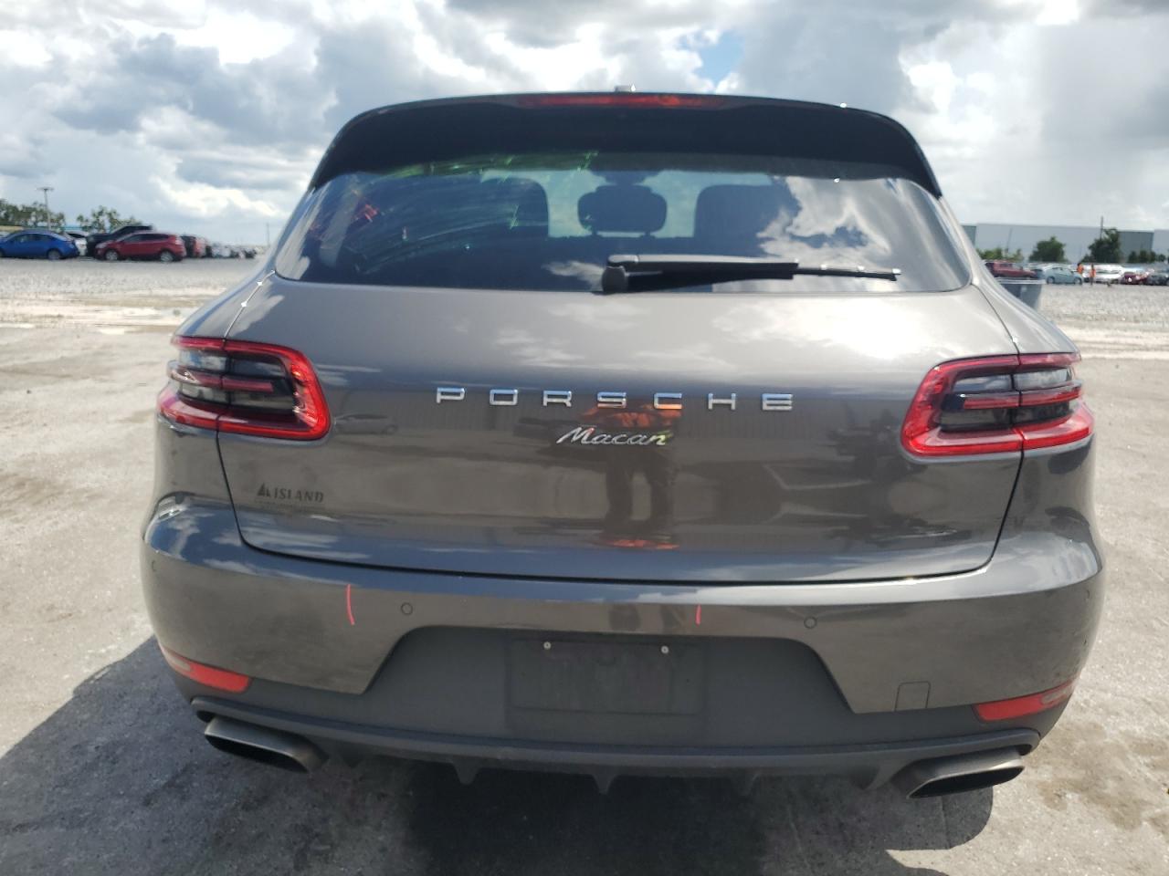 2018 Porsche Macan VIN: WP1AA2A50JLB03425 Lot: 61387005