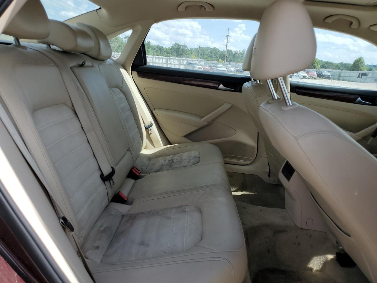VOLKSWAGEN PASSAT 2013 VIN 1VWCN7A38DC110716 zdjęcie 10