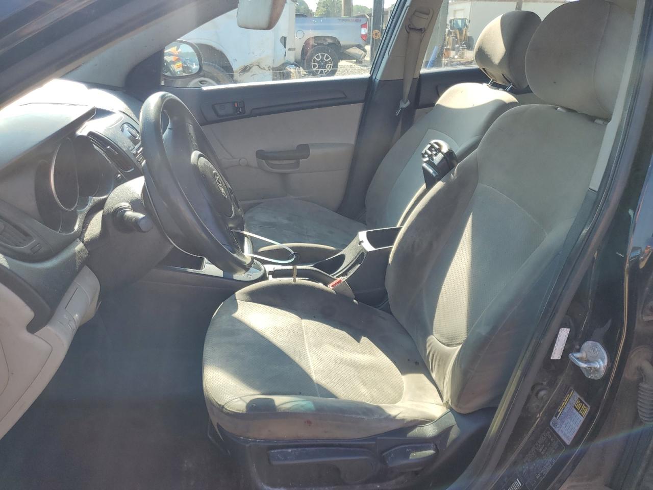 2010 Kia Forte Lx VIN: KNAFT4A27A5848399 Lot: 61780055