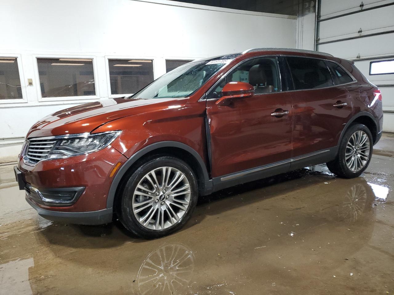 2016 Lincoln Mkx Reserve de vânzare în Blaine, MN - Front End