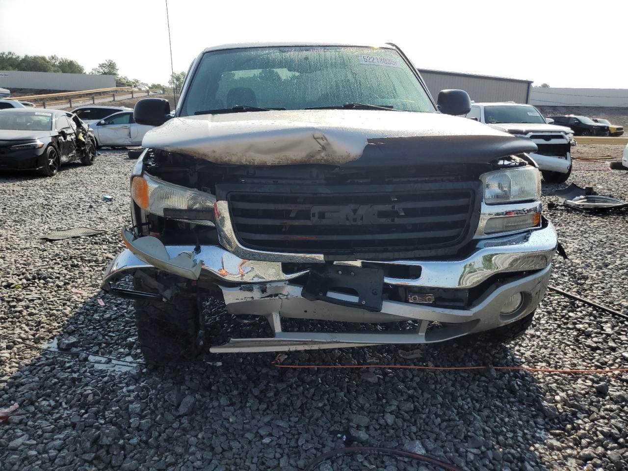2gtec19t741373918 2GTEC19T741373918 2004 GMC New Sierra C1500