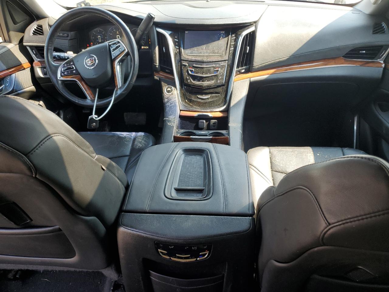2015 Cadillac Escalade Luxury VIN: 1GYS4BKJ8FR305999 Lot: 59941935