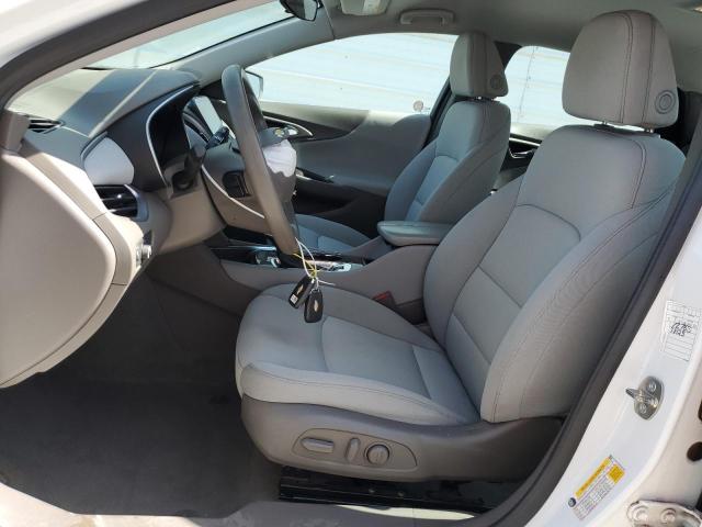  CHEVROLET MALIBU 2022 Белы