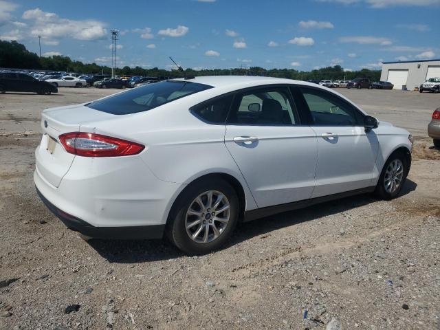  FORD FUSION 2016 Белы