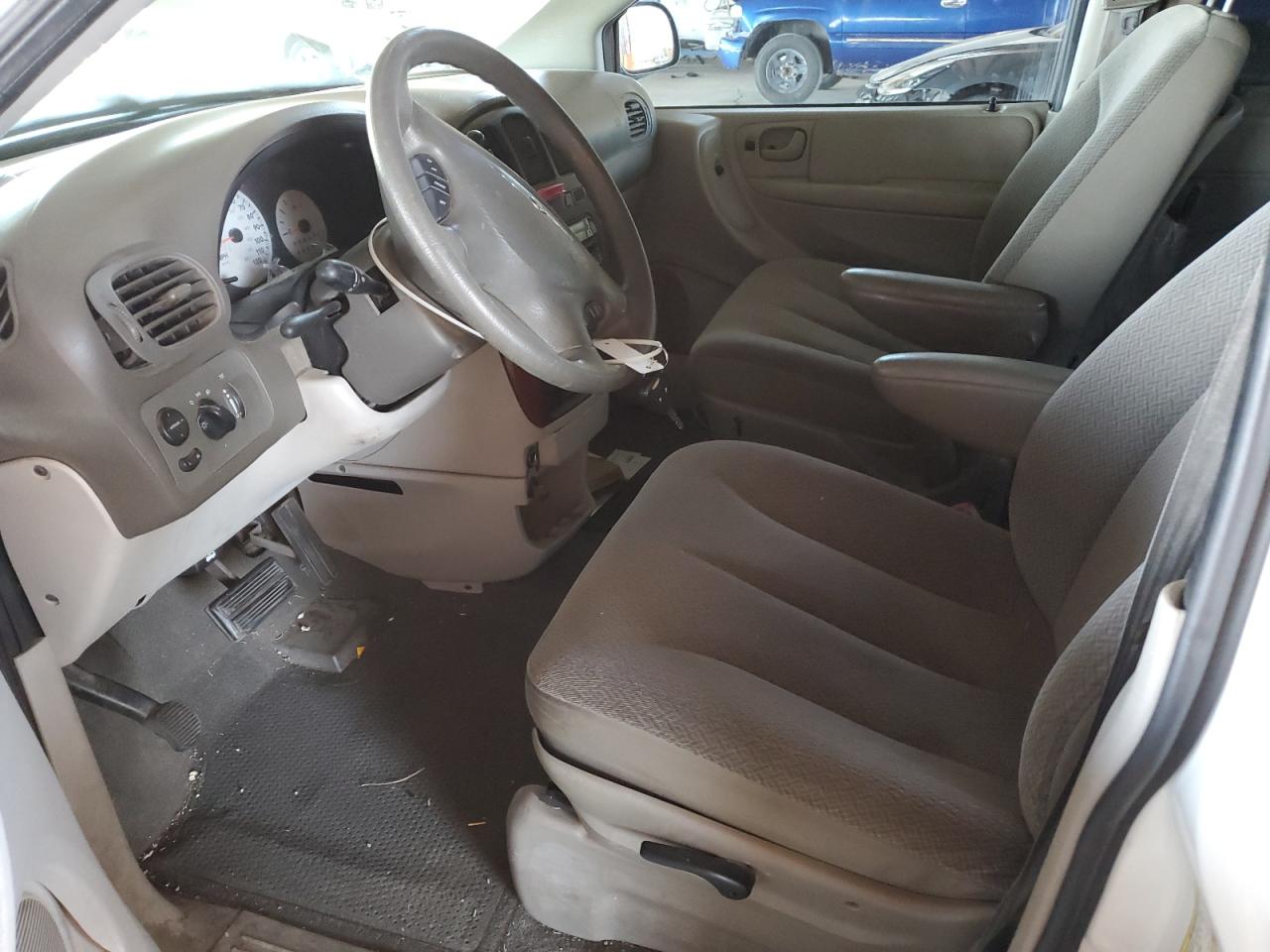 2005 Chrysler Town & Country Lx VIN: 2C4GP44R55R268081 Lot: 61159725