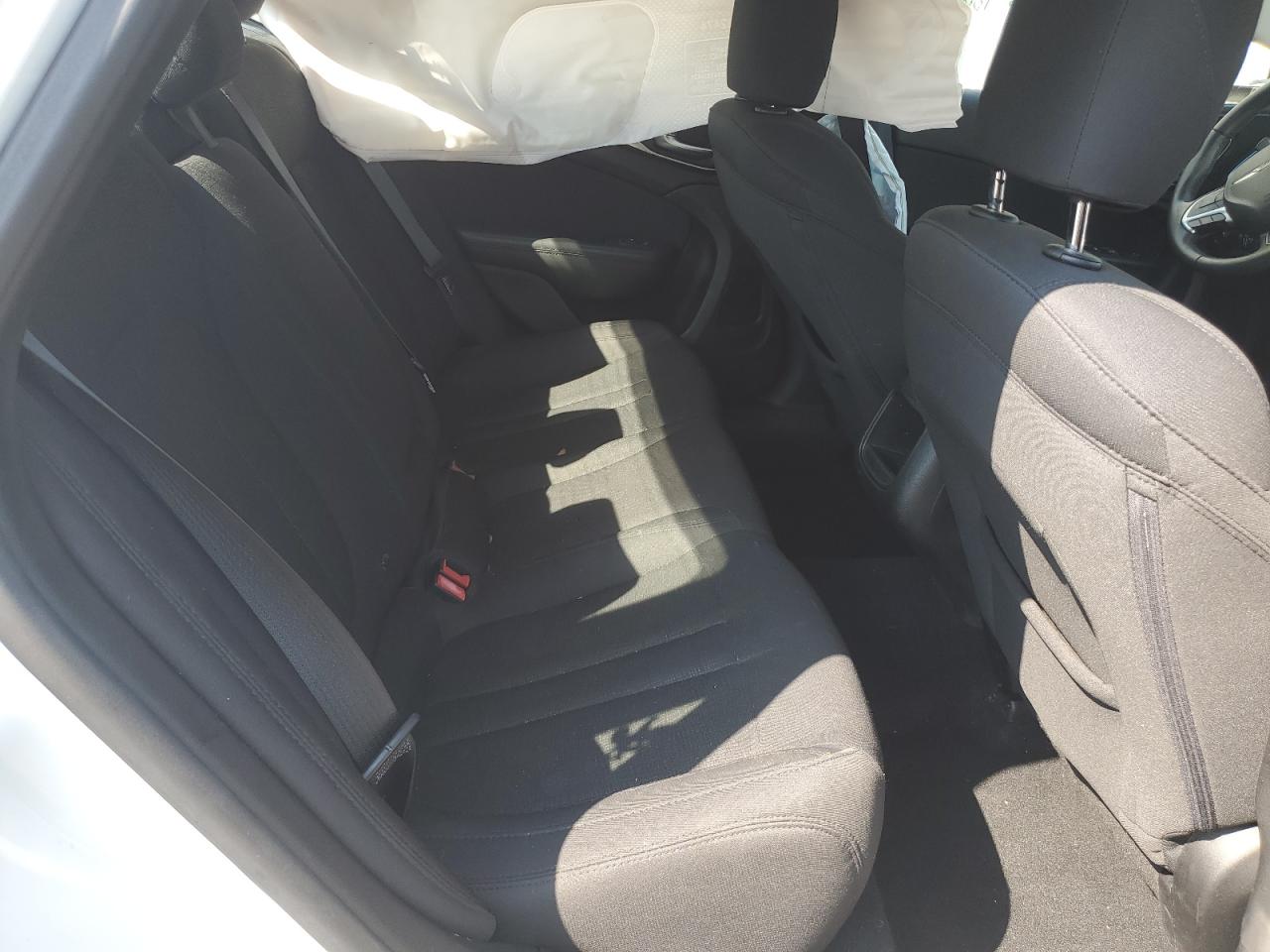 CHRYSLER 200 2015 VIN 1C3CCCAB5FN751293 photo 10
