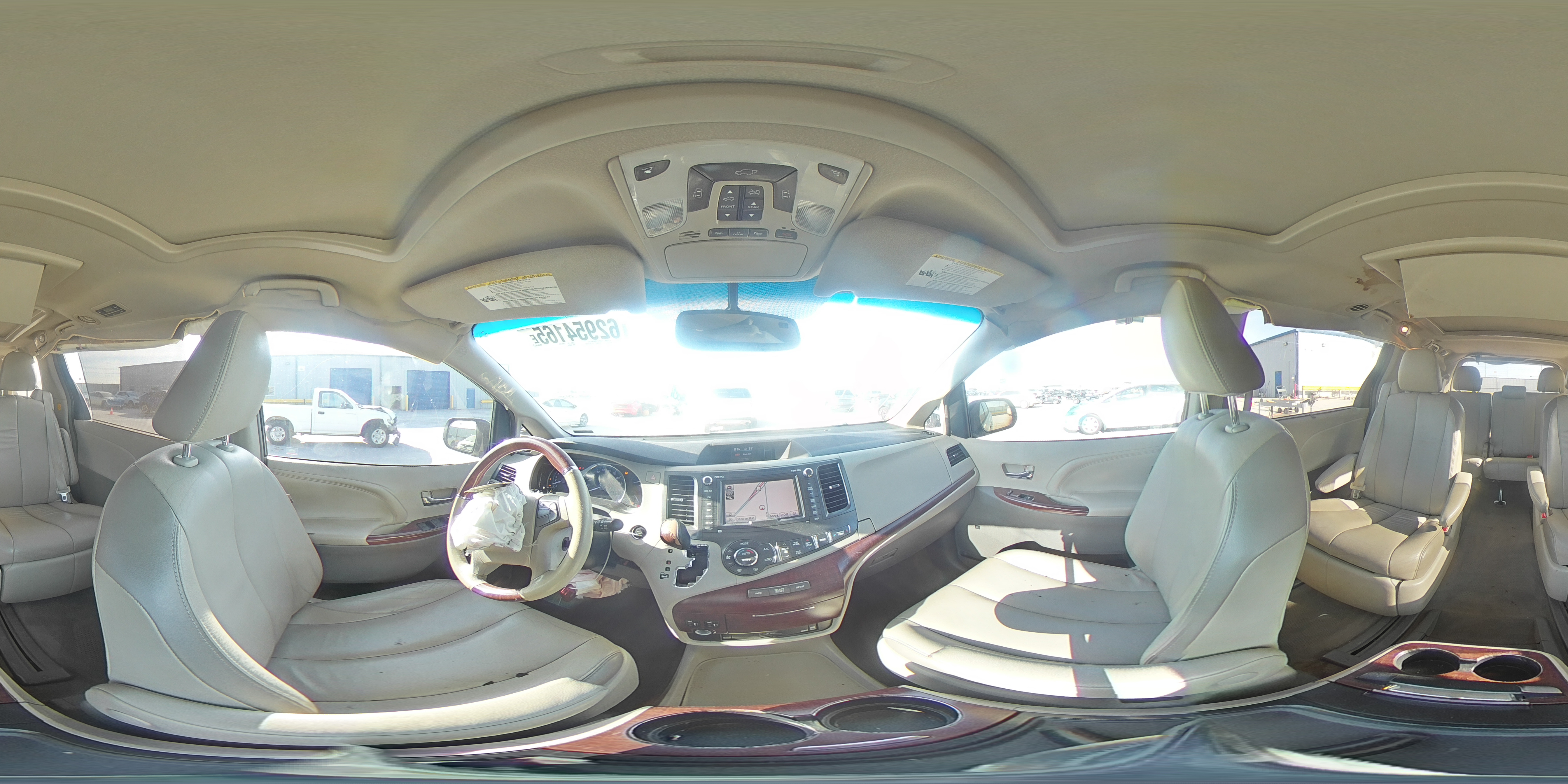 2013 Toyota Sienna Xle VIN: 5TDYK3DC5DS392978 Lot: 62954165