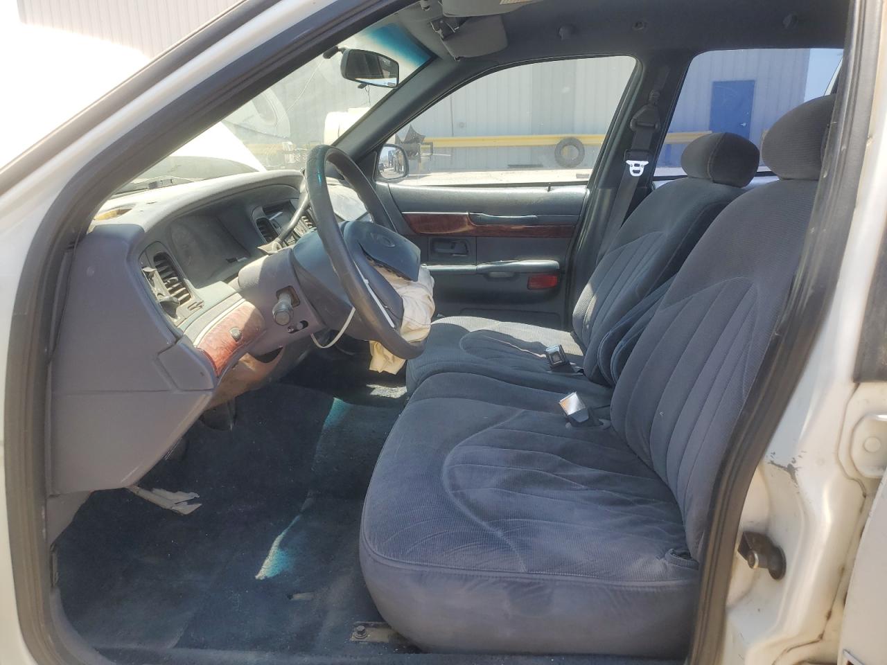 2000 Mercury Grand Marquis Gs VIN: 2MEFM74W4YX662746 Lot: 62008775