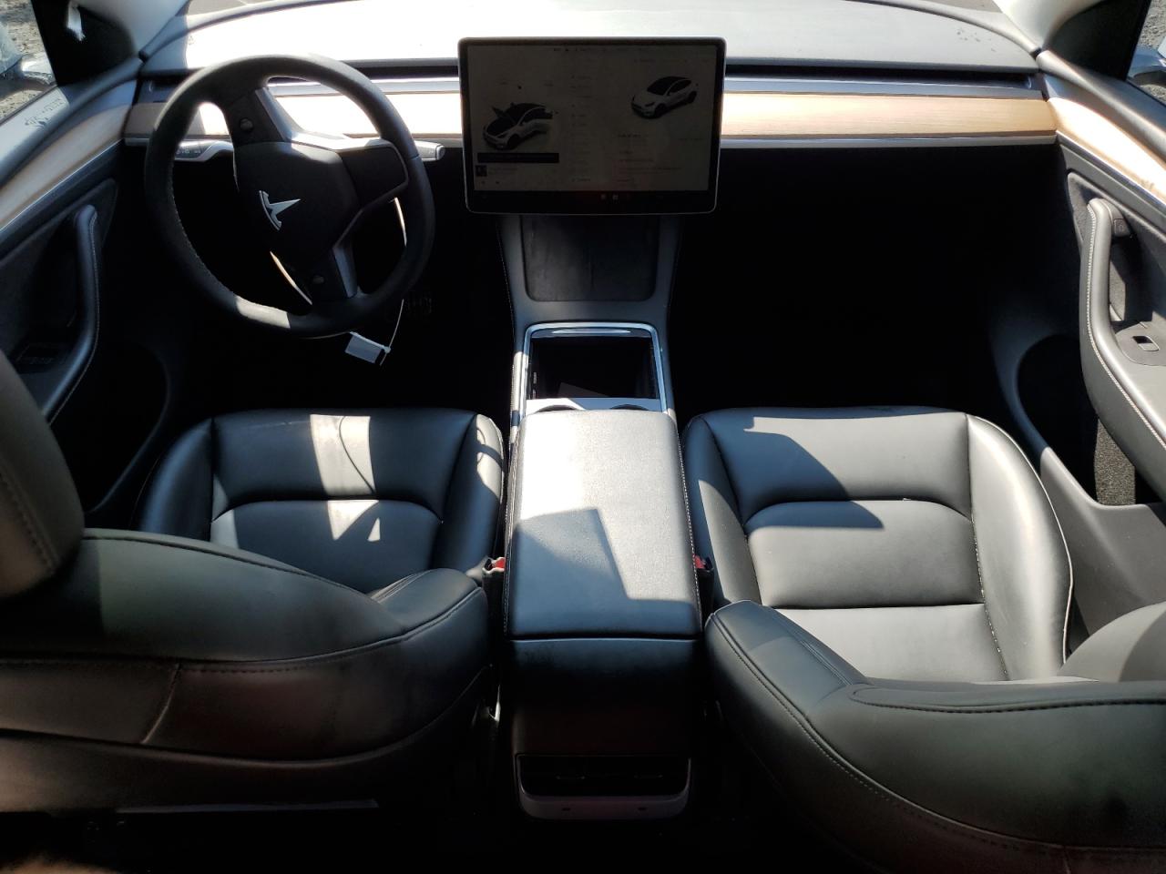 2023 Tesla Model Y VIN: 7SAYGDEEXPA153989 Lot: 62677305