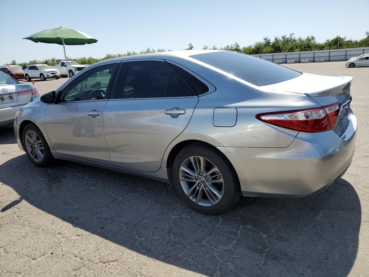 TOYOTA CAMRY 2016 VIN 4T1BF1FK5GU151291 photo 2