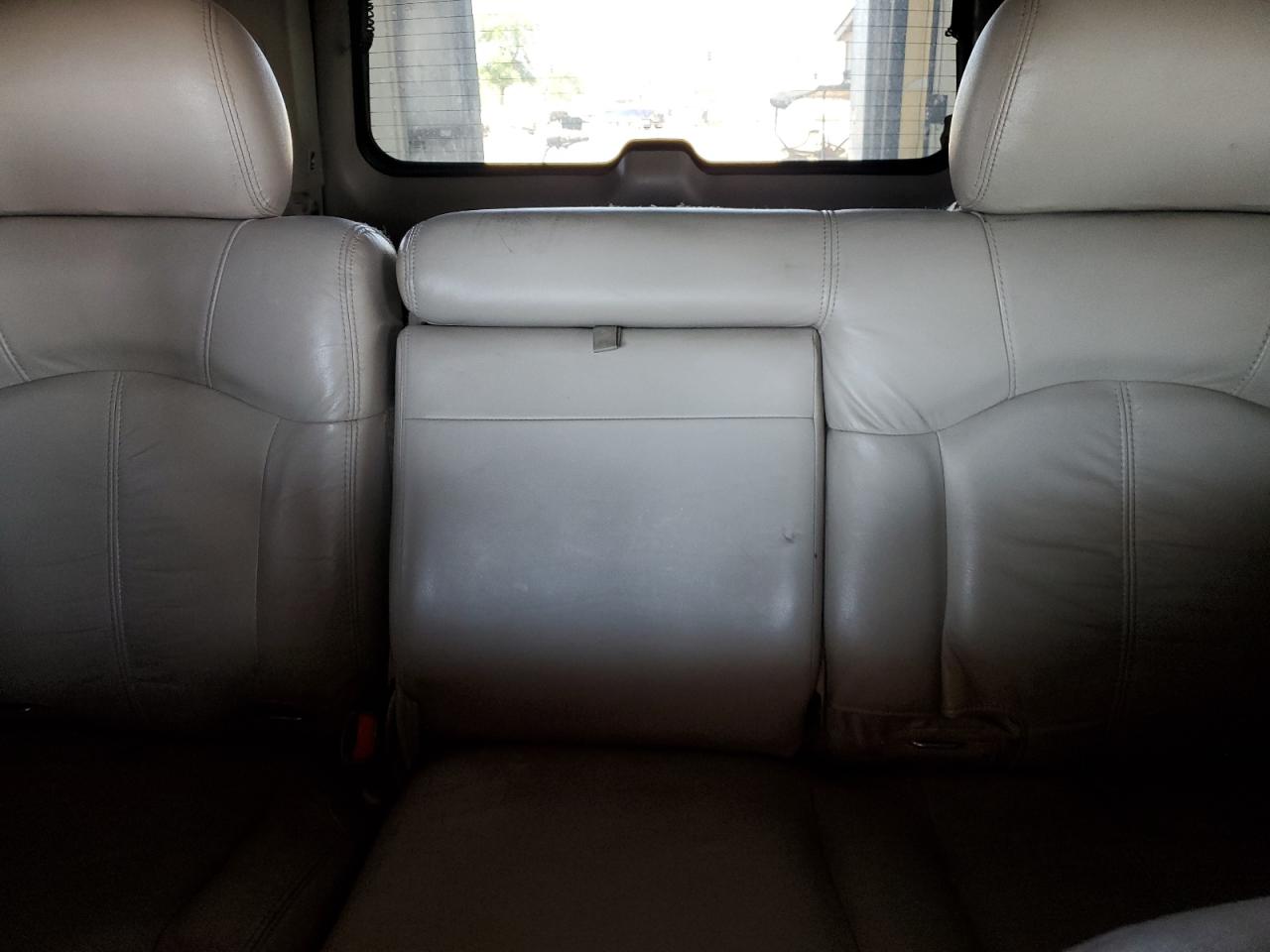 2002 Chevrolet Tahoe K1500 VIN: 1GNEK13Z02R274661 Lot: 62600085