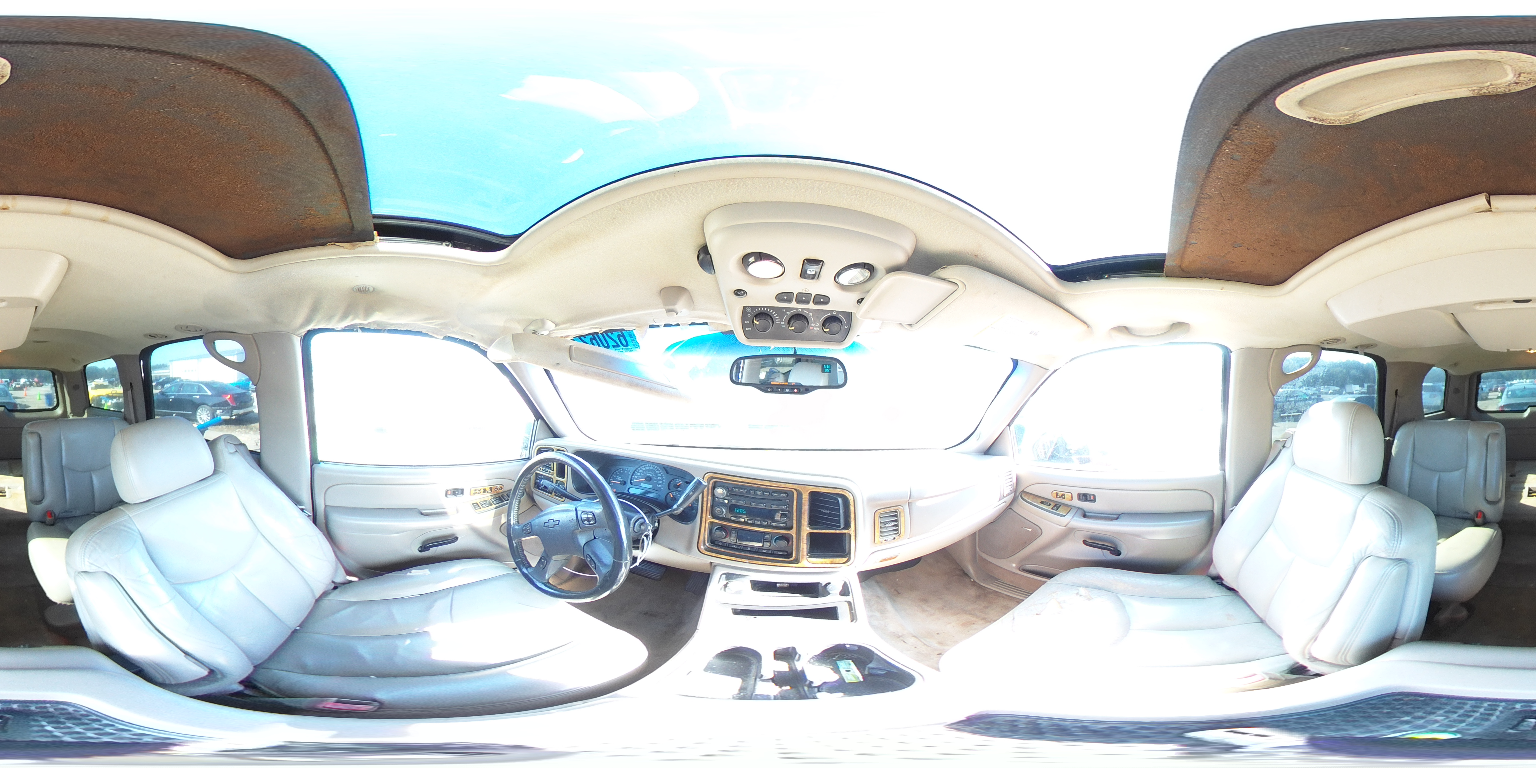 2004 Chevrolet Tahoe C1500 VIN: 1GNEC13Z24J308324 Lot: 62062755