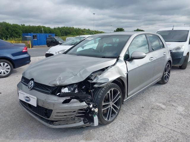VOLKSWAGEN GOLF GTD 2016