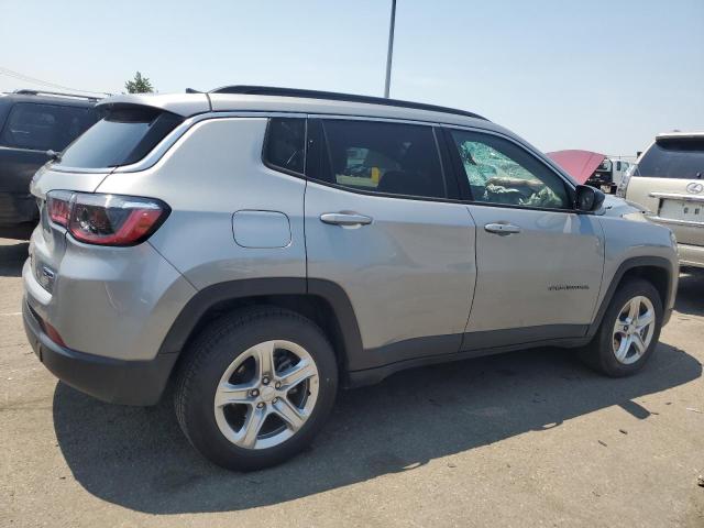  JEEP COMPASS 2024 Silver