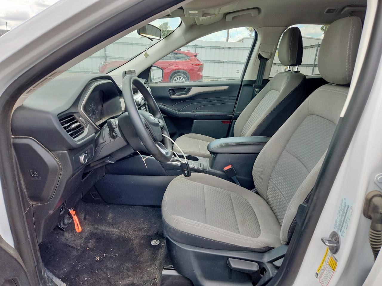 2022 Ford Escape Se VIN: 1FMCU0G6XNUB93300 Lot: 62322845