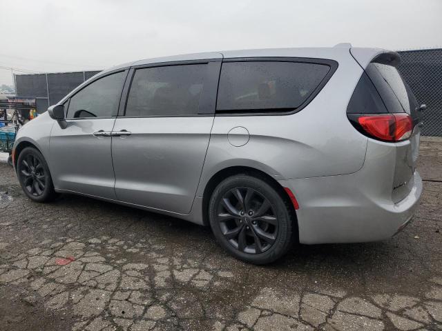  CHRYSLER PACIFICA 2018 Srebrny