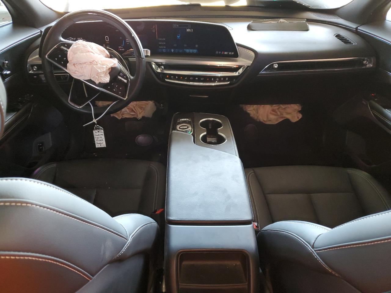 2024 Cadillac Lyriq Luxury VIN: 1GYKPRRK3RZ112498 Lot: 60879135