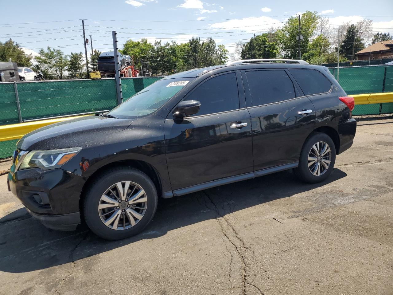 NISSAN PATHFINDER 2019 VIN 5N1DR2MM1KC576581