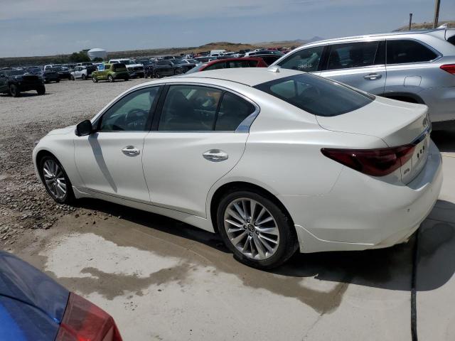  INFINITI Q50 2021 Biały