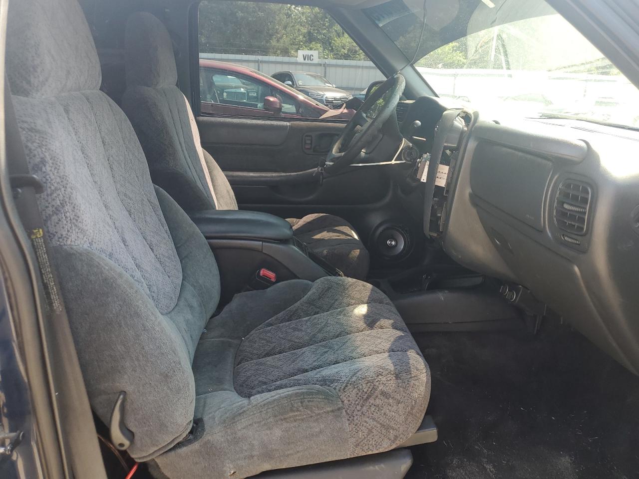 2000 GMC Sonoma VIN: 1GTDT14W4YK253142 Lot: 62575775