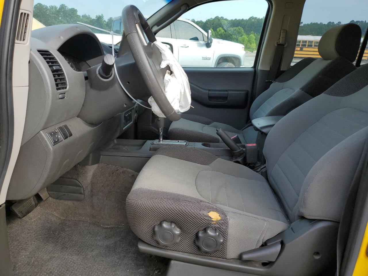 2005 Nissan Xterra Off Road VIN: 5N1AN08U65C605087 Lot: 60259245