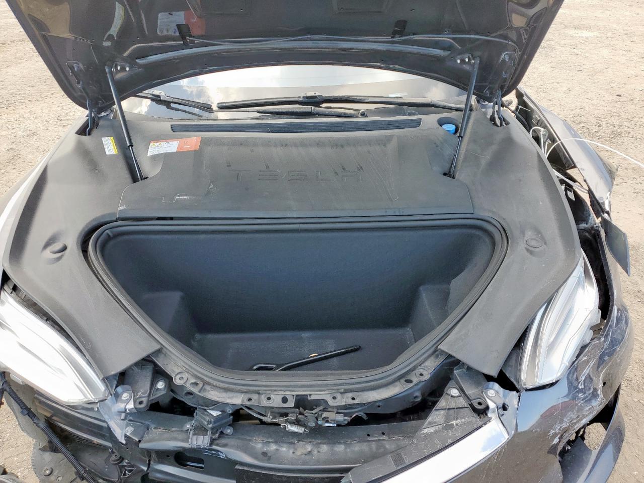 2017 Tesla Model S VIN: 5YJSA1E27HF180483 Lot: 62783205