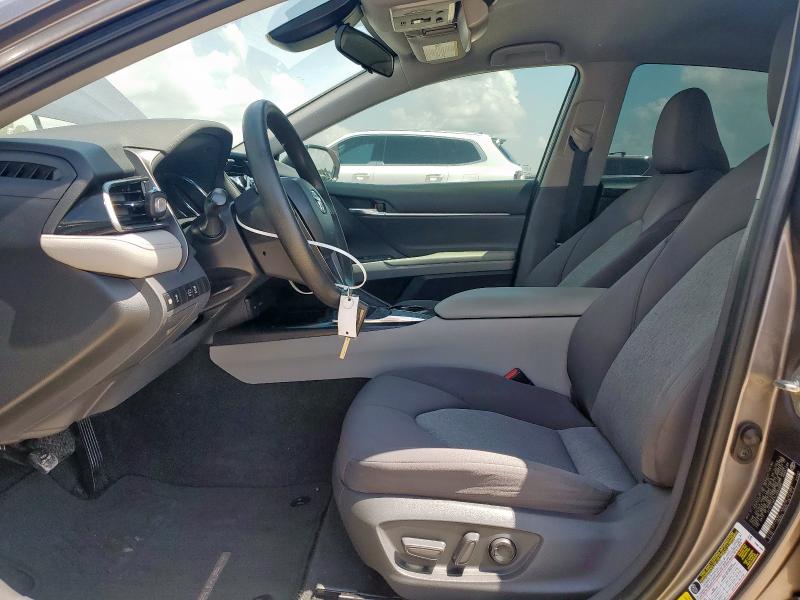  TOYOTA CAMRY 2020 Серый