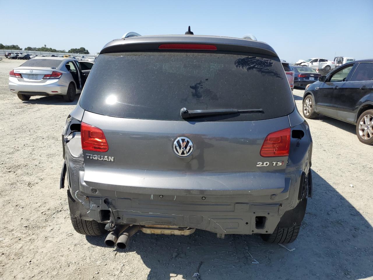 2015 Volkswagen Tiguan S VIN: WVGAV7AX0FW608435 Lot: 57501975