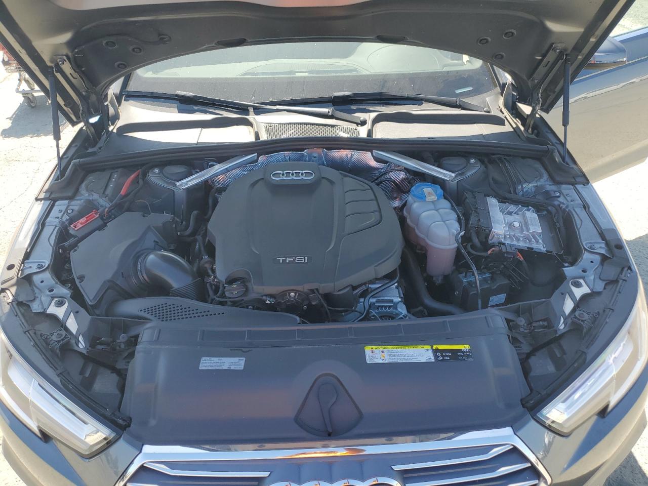 2017 Audi A4 Premium Plus VIN: WAUENAF42HN030670 Lot: 62221435