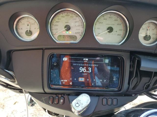 HARLEY-DAVIDSON FL 2019 Чорний