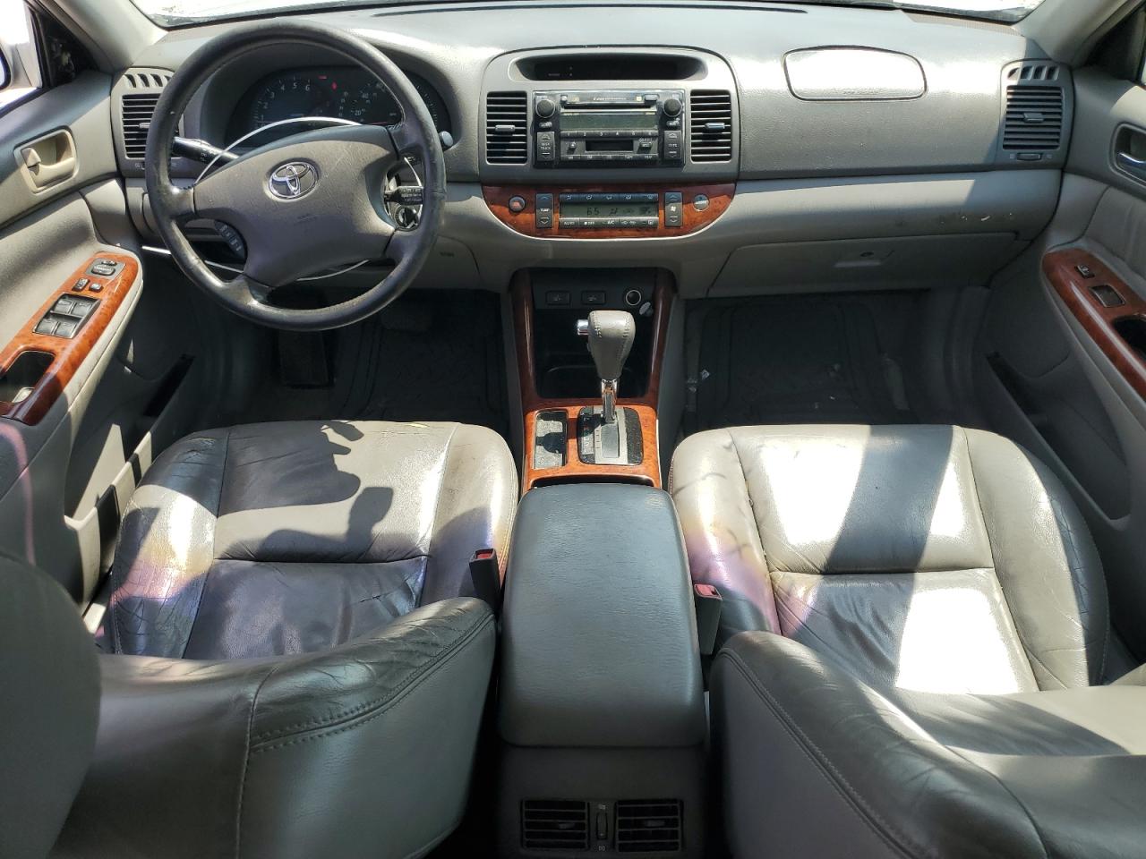 2002 Toyota Camry Le VIN: 4T1BE30K02U600005 Lot: 62292495