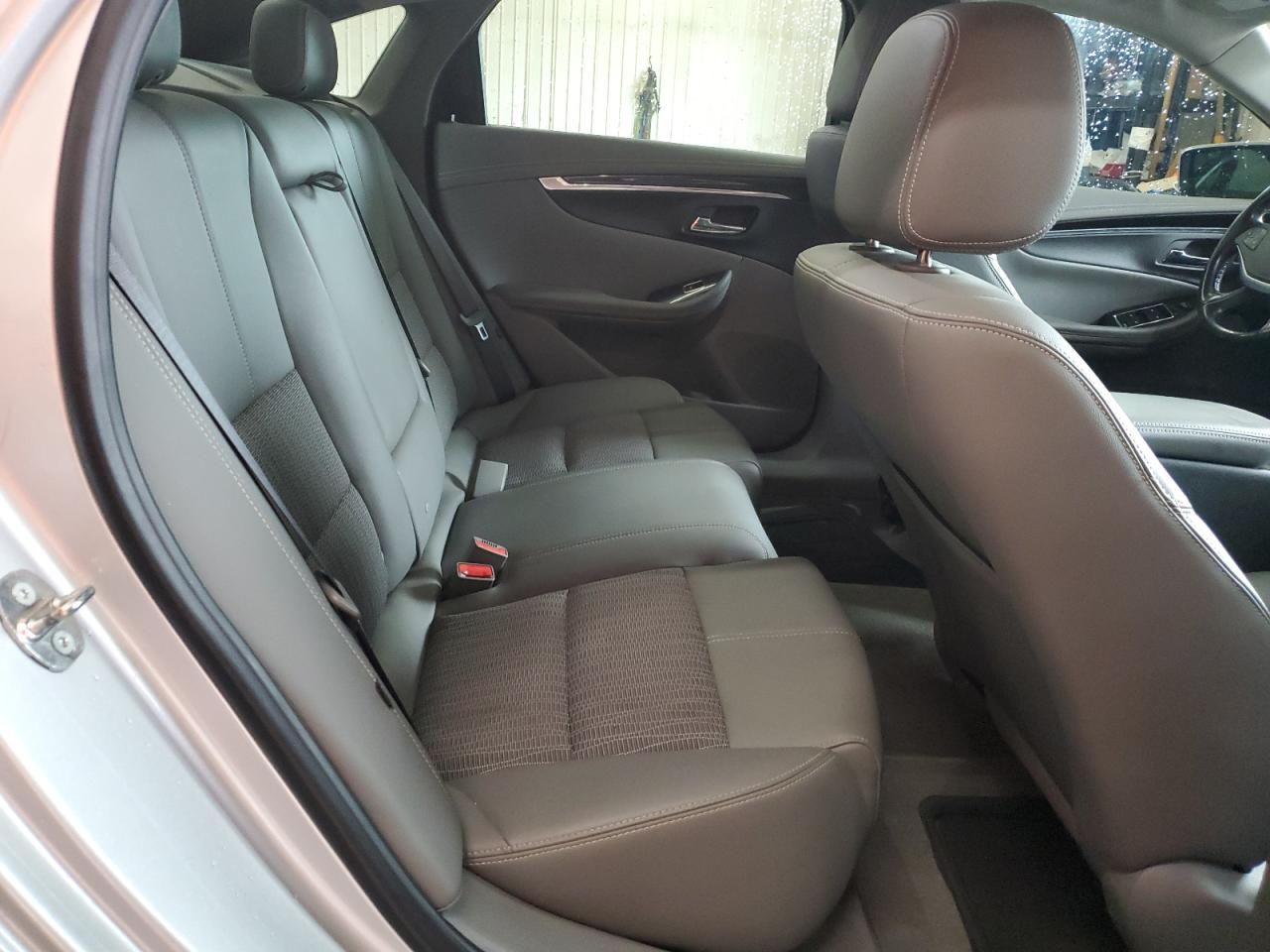 CHEVROLET IMPALA 2018 VIN 2G1105S30J9107249 photo 10