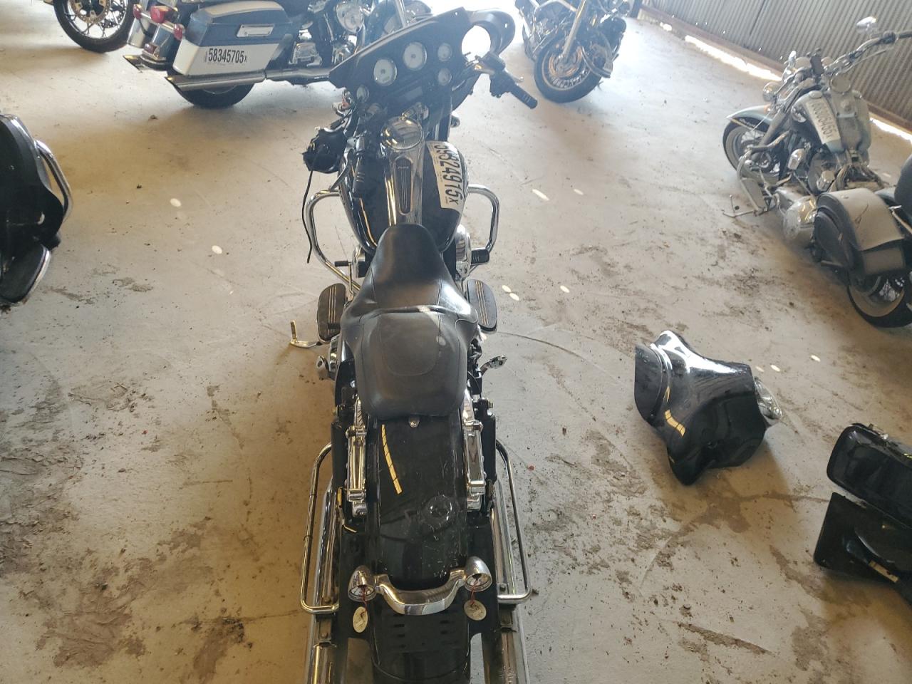 2013 Harley-Davidson Flhx Street Glide VIN: 1HD1KBM15DB614807 Lot: 59324915