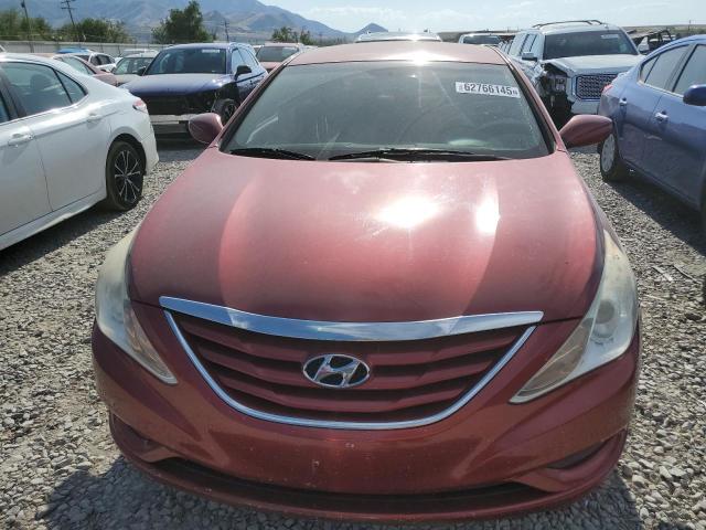  HYUNDAI SONATA 2013 Czerwony