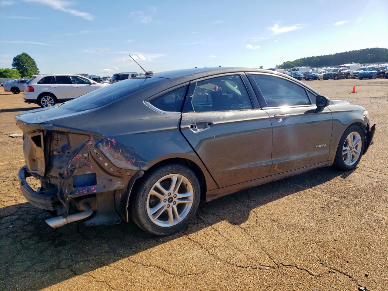 FORD FUSION 2018 VIN 3FA6P0LU7JR136461 zdjęcie 3