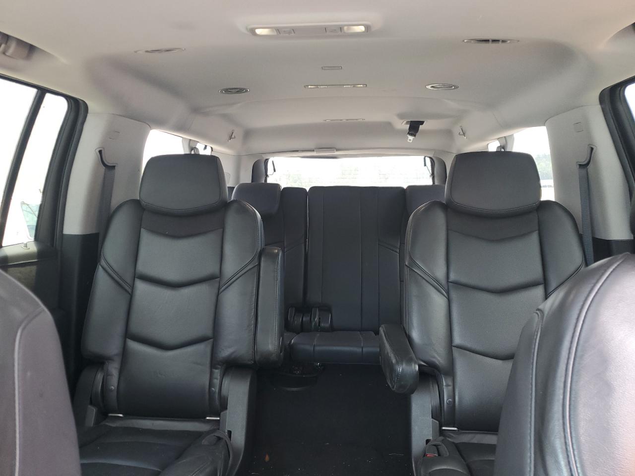 2019 Cadillac Escalade Esv Luxury VIN: 1GYS3HKJ6KR128160 Lot: 60226175