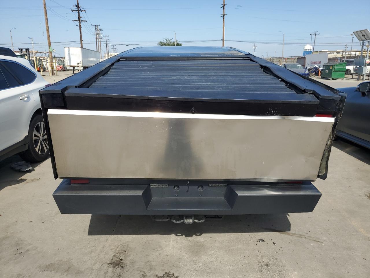 2024 Tesla Cybertruck VIN: 7G2CEHED9RA047674 Lot: 61213915