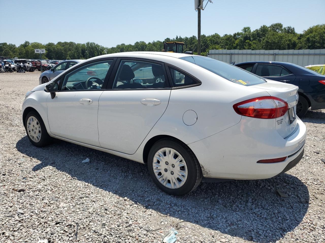 FORD FIESTA 2017 VIN 3FADP4AJ8HM170827 фото 2