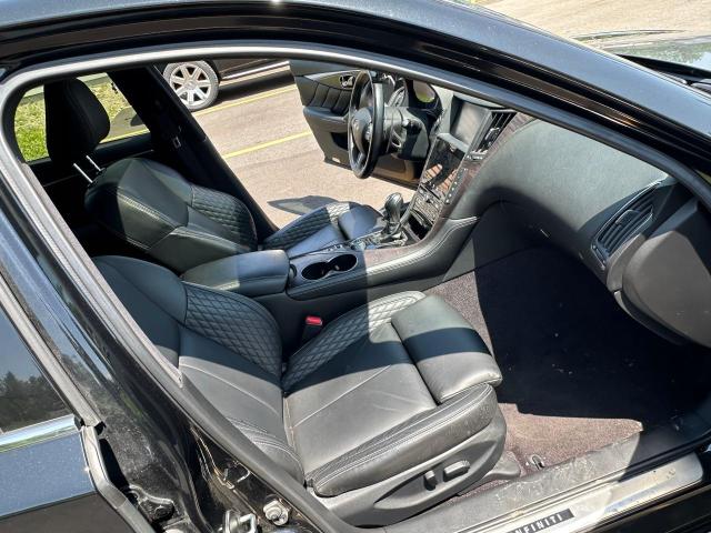 Sedans INFINITI Q50 2017 Czarny