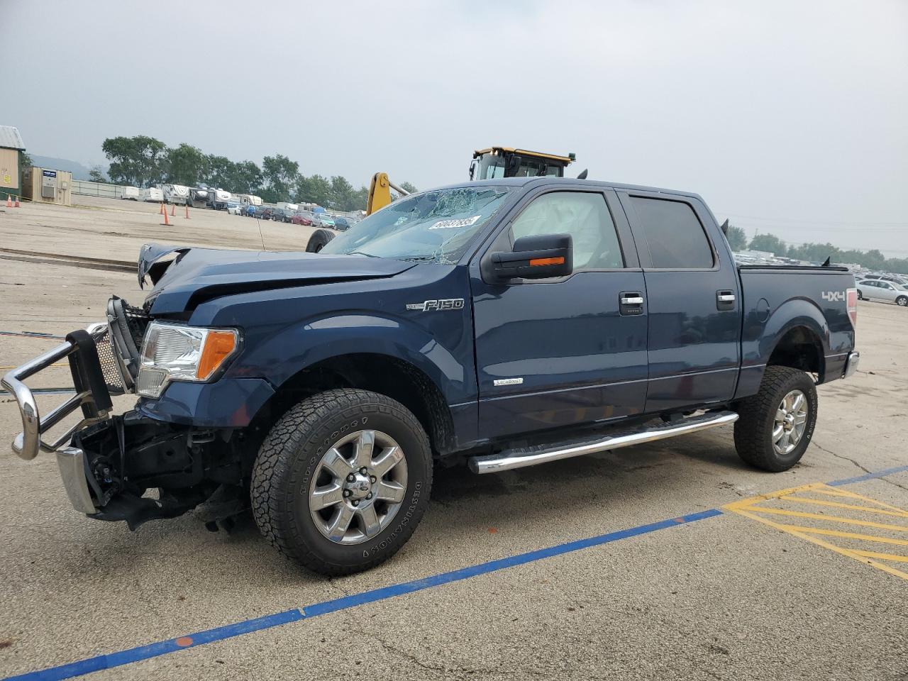 Pekin, IL에서 판매 중인 2013 Ford F150 Supercrew - Side